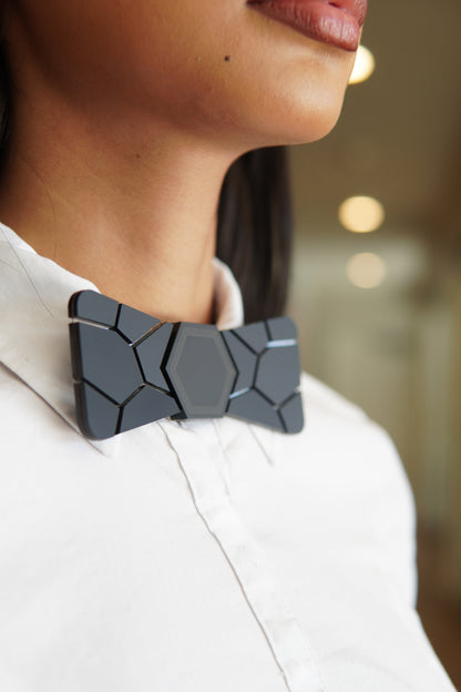 Aura Bow Tie - Black